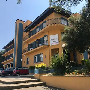 hostal-esteba.topbarcelonahotels.com/