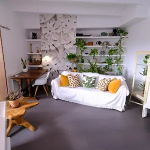 https://casa-caimari-guest-house.allmallorcahotels.com